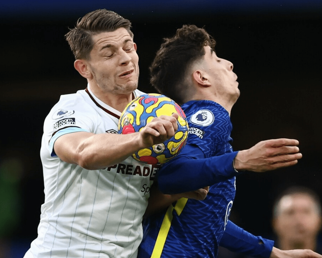 Faker在切尔西比赛中精彩发挥,爆冷引发热议!的简单介绍 Faker在切尔西比赛中精彩发挥,爆冷引发热议!的简单介绍